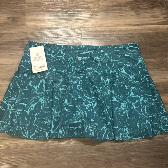 ***NWT*** Athleta Ace Printed Tennis Skort - Picture 4 of 8